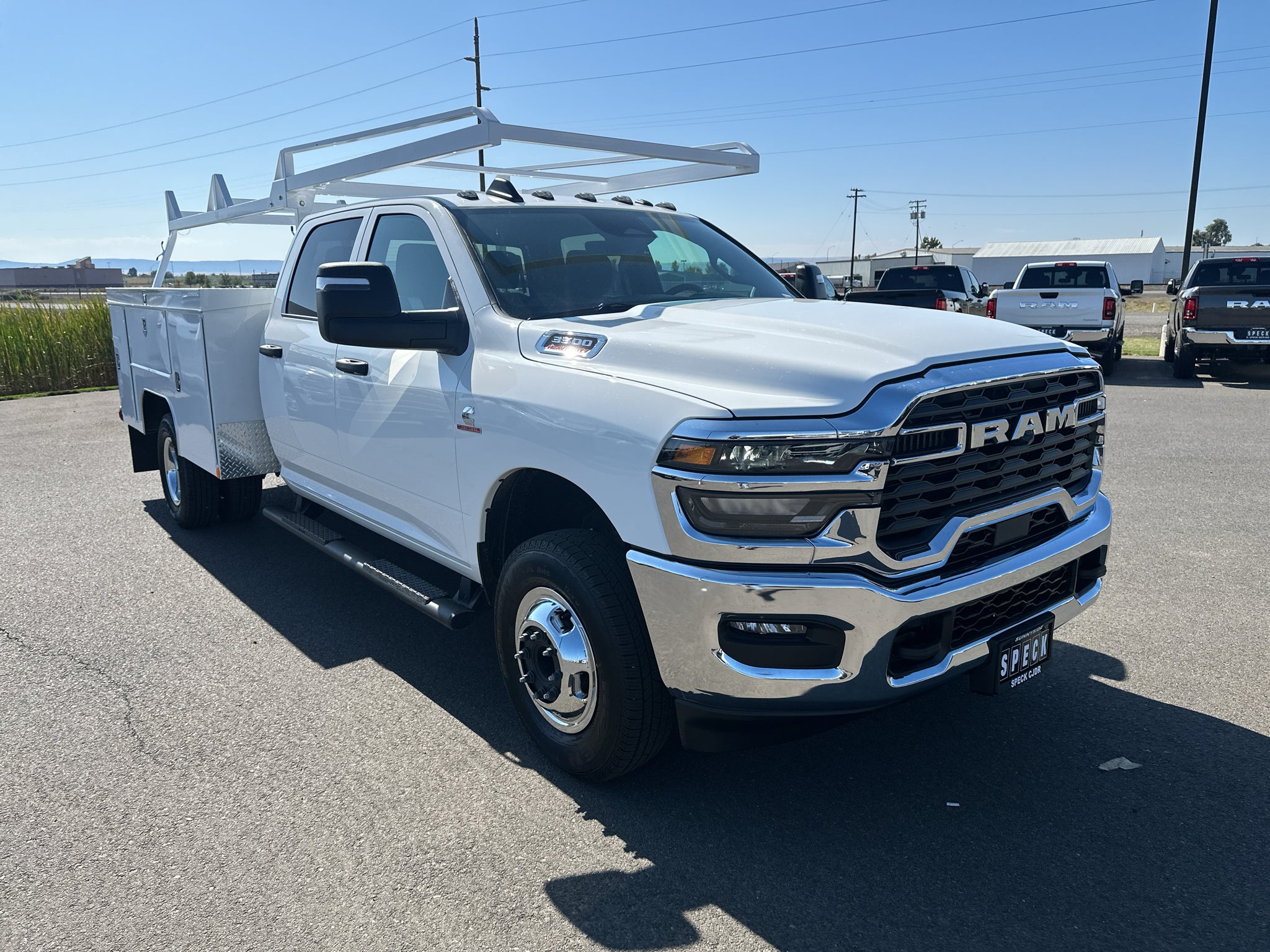 2026 RAM Ram 3500 Chassis Cab RAM 3500 TRADESMAN CREW CAB CHASSIS 4X4 60' CA