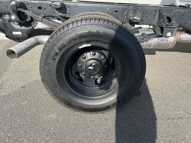 2026 RAM Ram 3500 Chassis Cab RAM 3500 TRADESMAN CREW CAB CHASSIS 4X4 60' CA