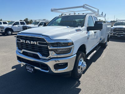 2026 RAM Ram 3500 Chassis Cab RAM 3500 TRADESMAN CREW CAB CHASSIS 4X4 60' CA