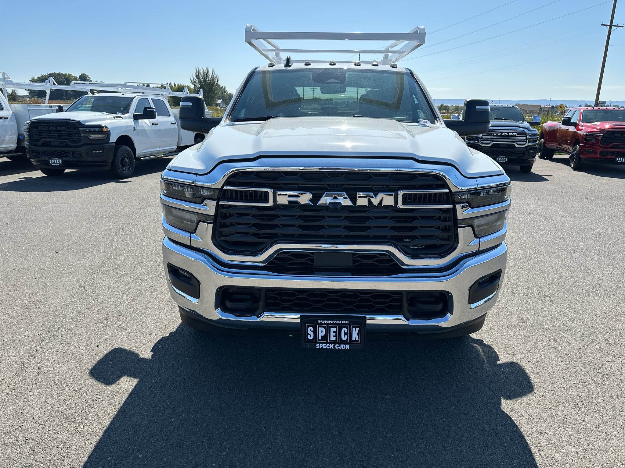 2026 RAM Ram 3500 Chassis Cab RAM 3500 TRADESMAN CREW CAB CHASSIS 4X4 60' CA