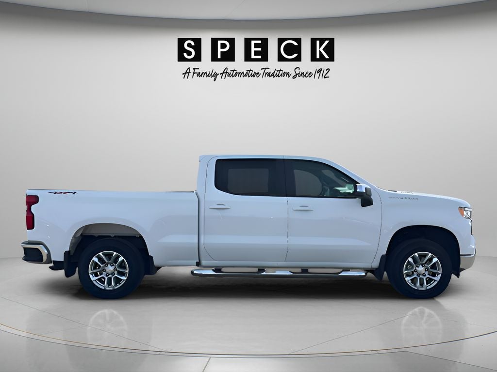 2024 Chevrolet Silverado 1500 4WD Crew Cab Standard Bed LT