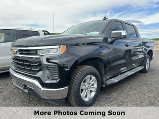 2023 Chevrolet Silverado 1500 4WD Crew Cab Standard Bed LT