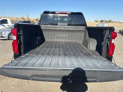 2021 Chevrolet Silverado 1500 4WD Crew Cab Short Bed High Country