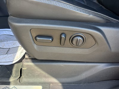 2021 Chevrolet Silverado 1500 4WD Crew Cab Short Bed High Country