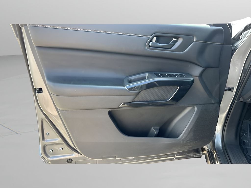 2024 Nissan Pathfinder S 4WD