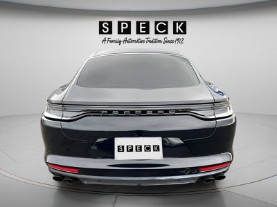2023 Porsche Panamera 4
