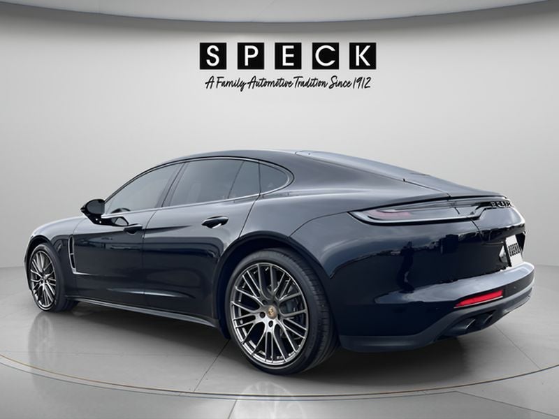 2023 Porsche Panamera 4