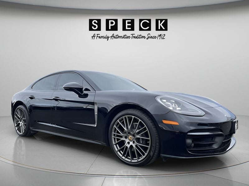 2023 Porsche Panamera 4
