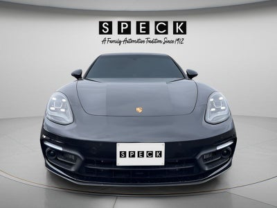 2023 Porsche Panamera 4