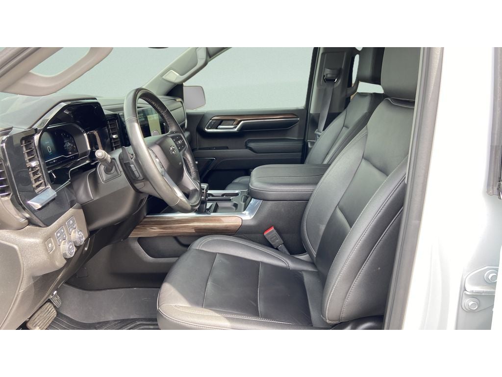 2024 Chevrolet Silverado RST