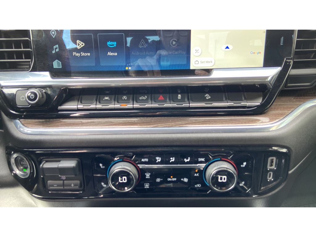 2024 Chevrolet Silverado RST