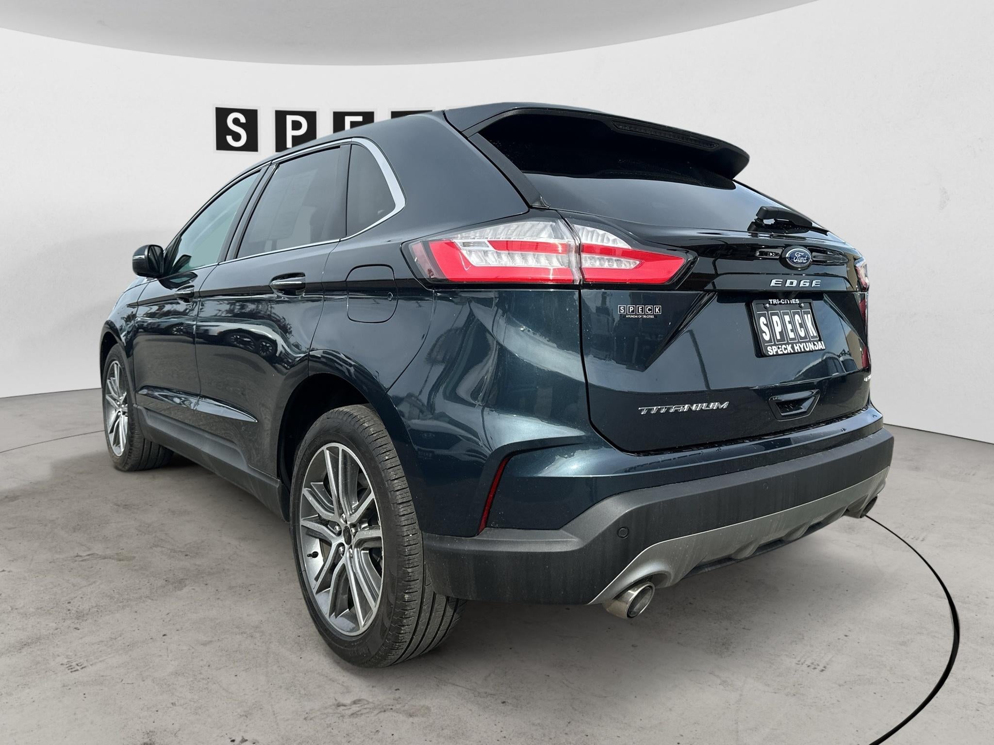2024 Ford Edge Titanium
