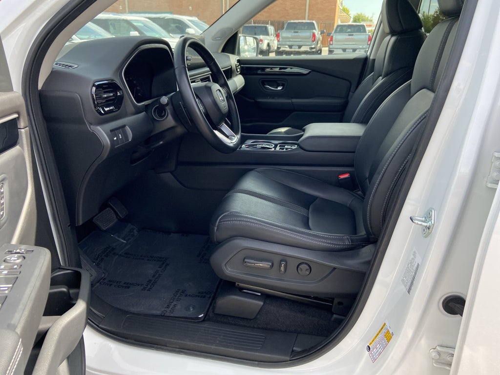 2023 Honda Pilot Touring