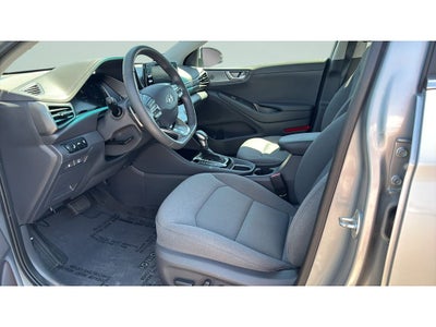 2022 Hyundai IONIQ Hybrid SE