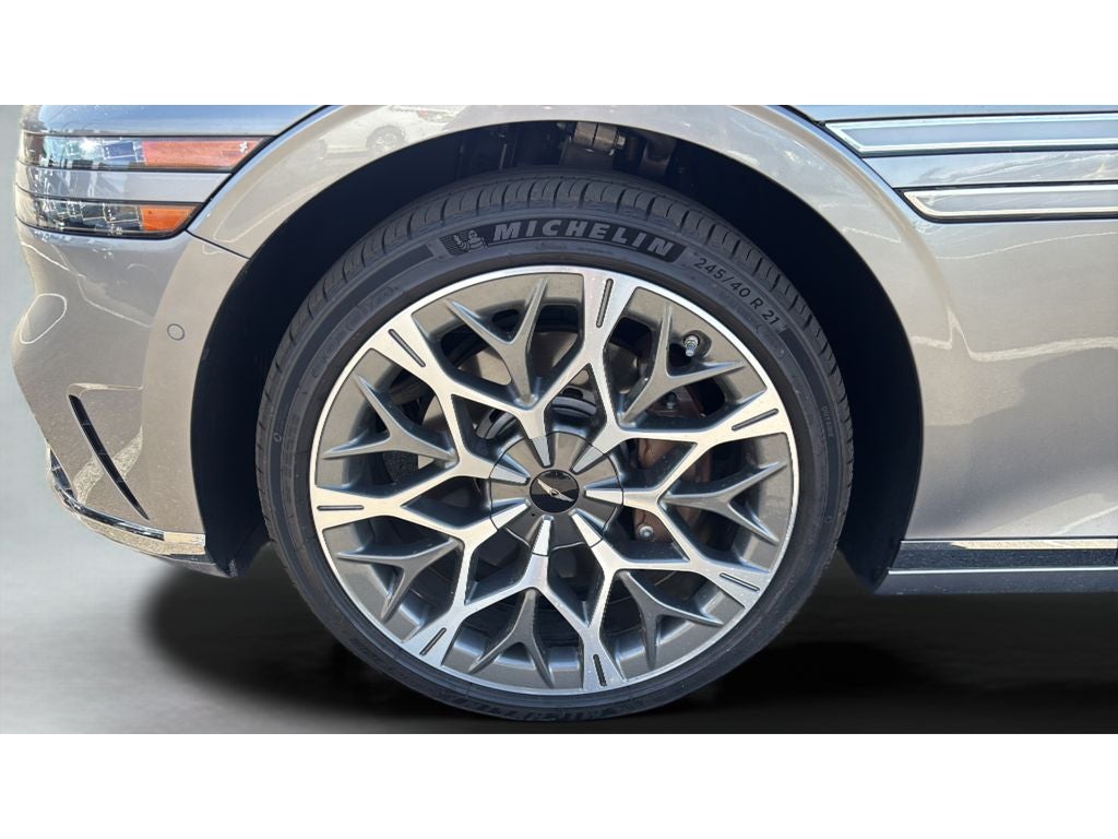 2025 Genesis G90 3.5T e-SC