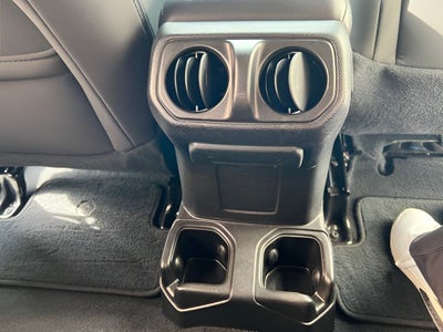 2021 Jeep Wrangler Islander