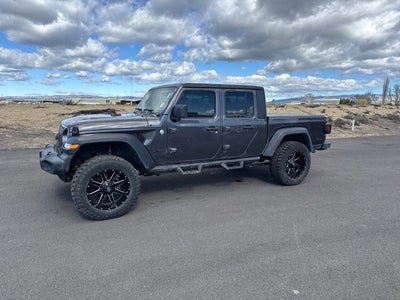 2020 Jeep Gladiator Sport