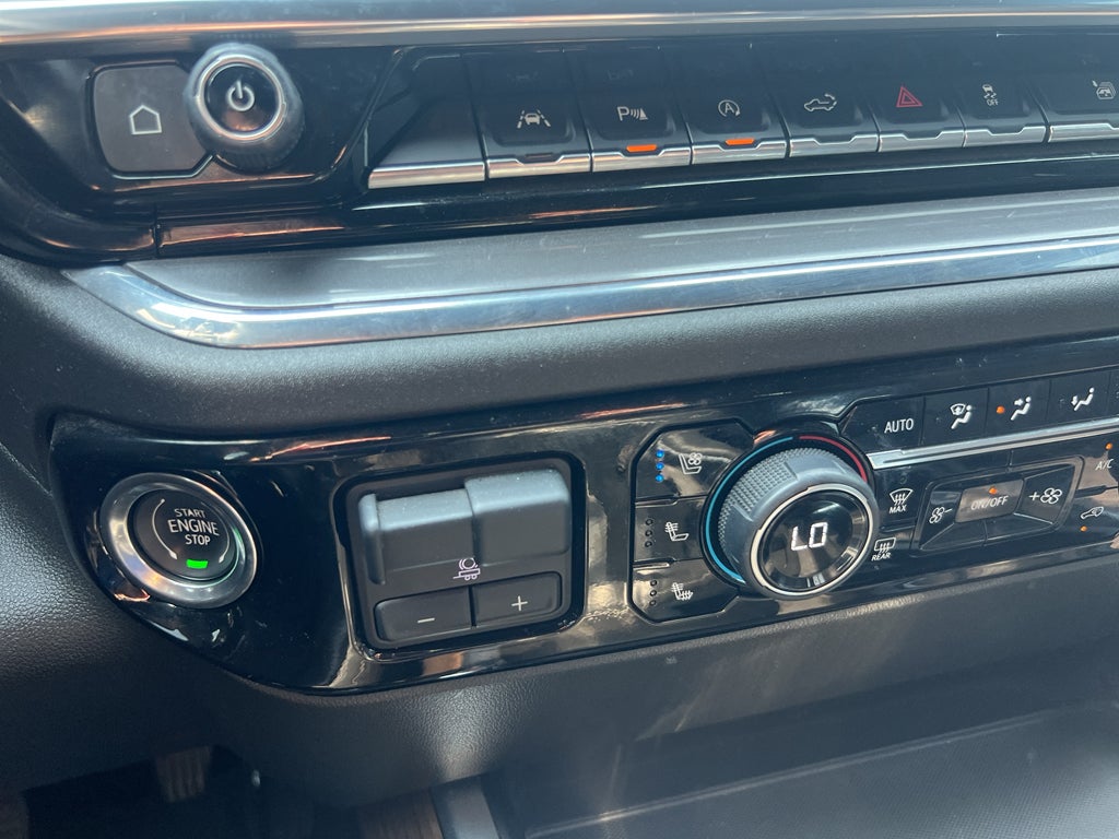 2023 Chevrolet Silverado High Country