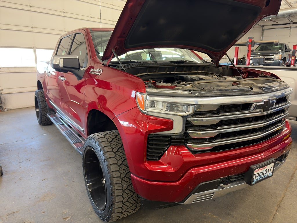 2023 Chevrolet Silverado High Country