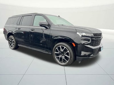 2024 Chevrolet Suburban RST