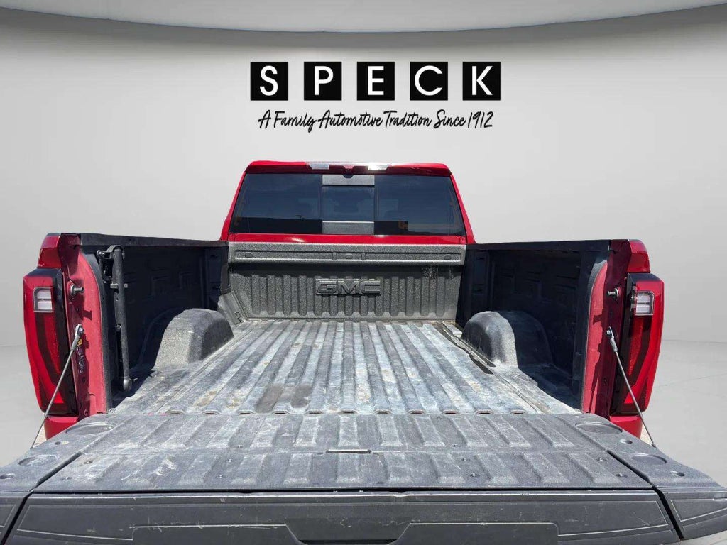 2024 GMC Sierra SLT
