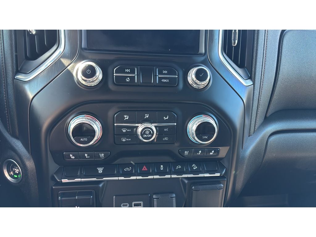 2022 GMC Sierra AT4