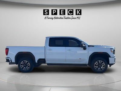 2022 GMC Sierra AT4