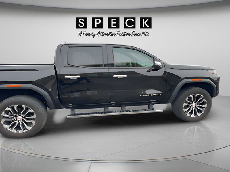 2024 GMC Canyon 4WD Denali