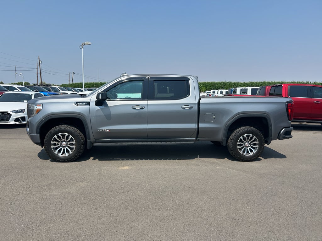 2020 GMC Sierra AT4