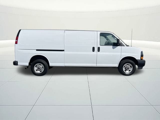 2023 GMC Savana 2500 Work Van