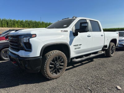 2025 Chevrolet Silverado LT