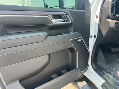 2025 Chevrolet Silverado LTZ