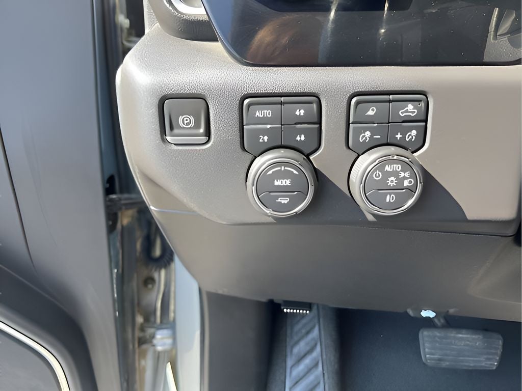 2024 Chevrolet Silverado LT Trail Boss