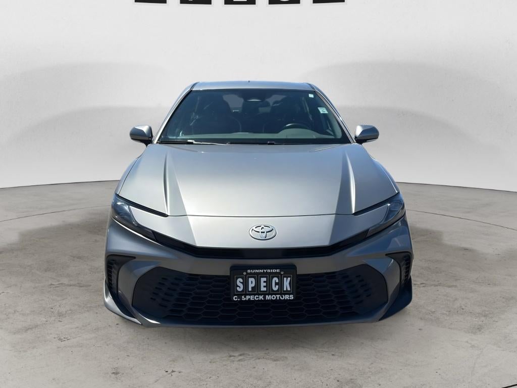 2025 Toyota Camry Hybrid SE
