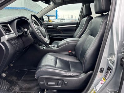 2018 Toyota Highlander SE