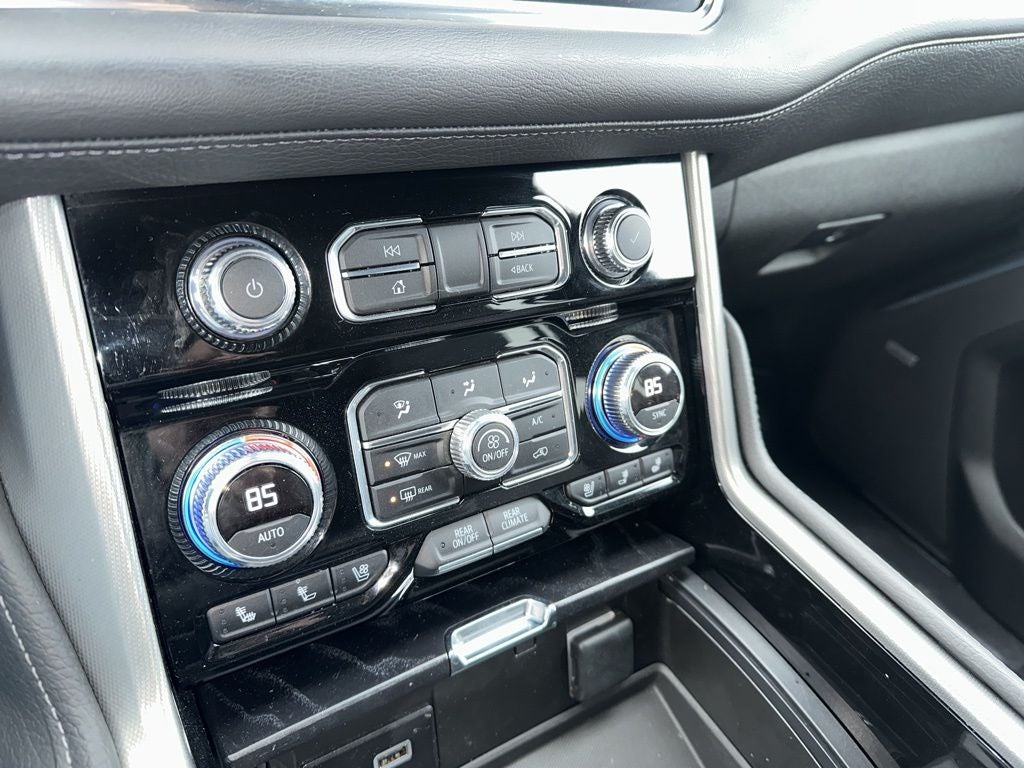 2022 GMC Yukon XL Denali